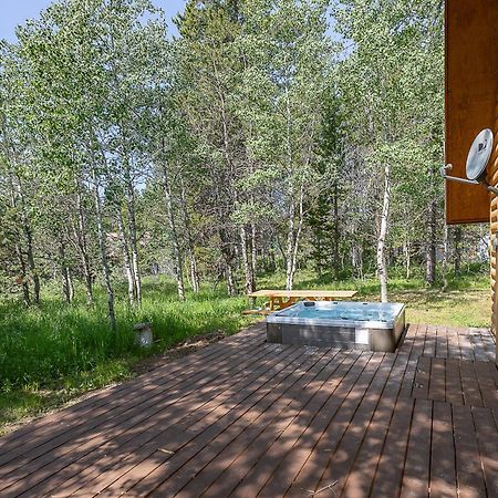 Remington Reload By Kabino Hot Tub Firepit Roku Big Yard Driveway Grill Wifi Trails Айленд-Парк Екстер'єр фото